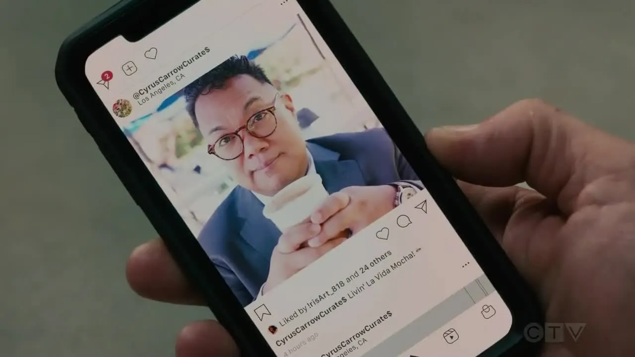 E8