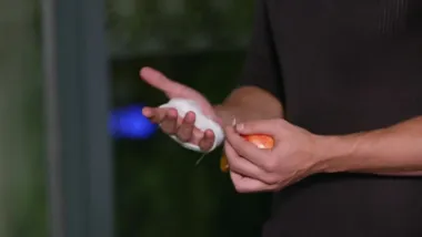 E126