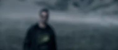 E5.Kitana and Mileena Arrive at the Tournament