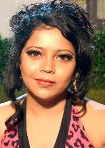 Nargis Khan