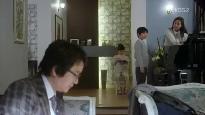 E1.Episode #1.1