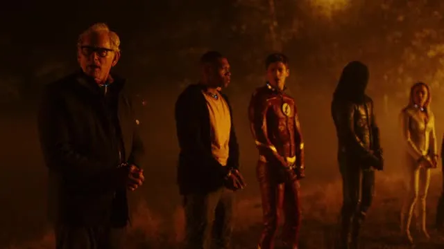 E8.Crisis on Earth-X (III)