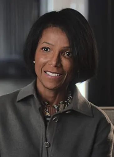 Gwen Adolph