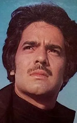Akbar Khan