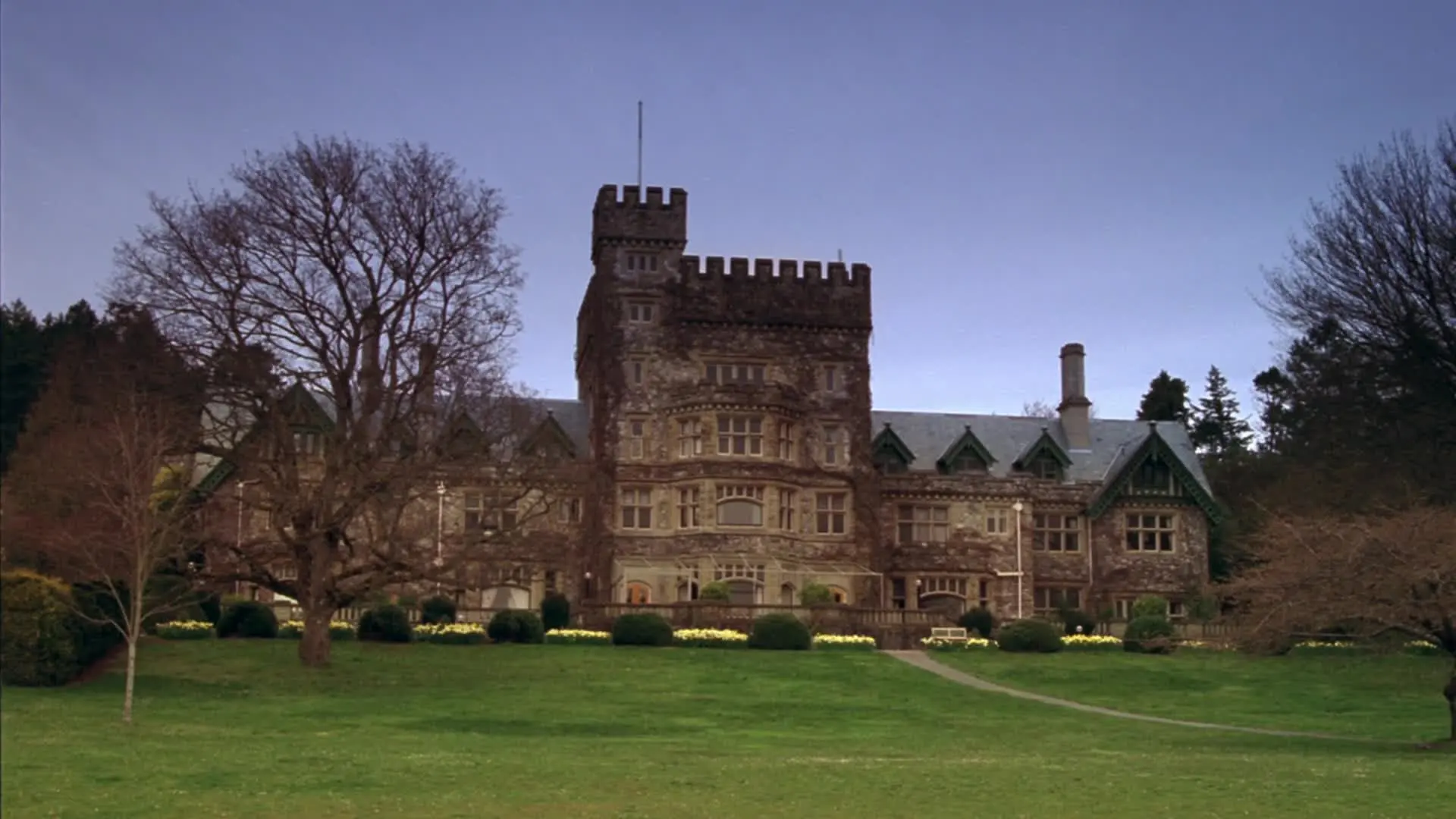 E6