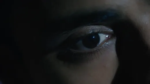 E38