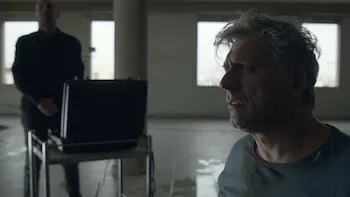 E4.Breaking & Entering