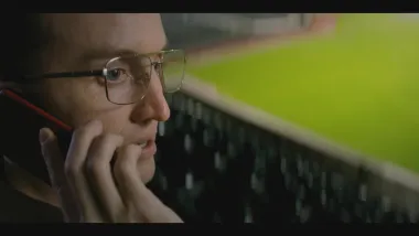 E3.Devil in the Outfield