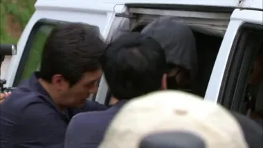 E10.What's the purpose of searching everywhere for a painful memory?