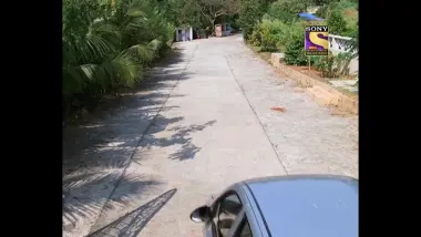 E10