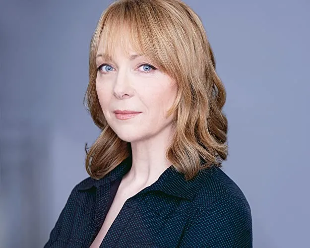 Vickie Papavs
