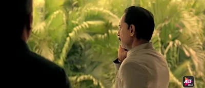 E4