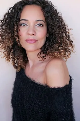 Victoria Savage