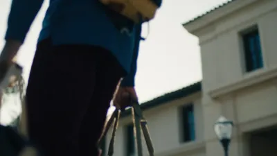 E10