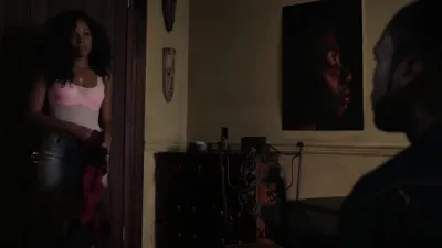 E4