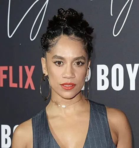Dominique Tipper