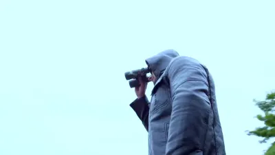E65