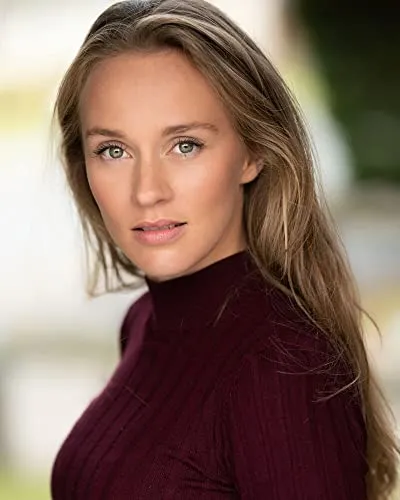 Lucinda Davidson