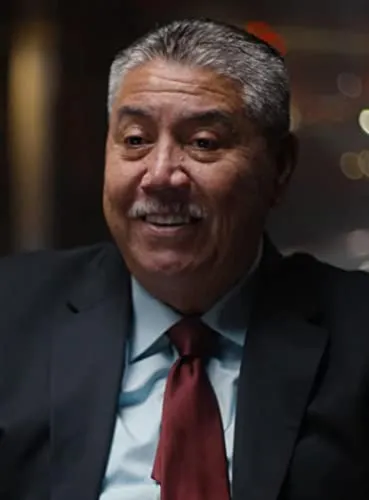 Gil Carrillo