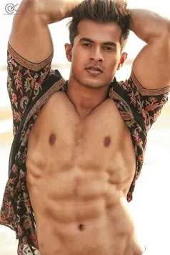 Aadil Khan