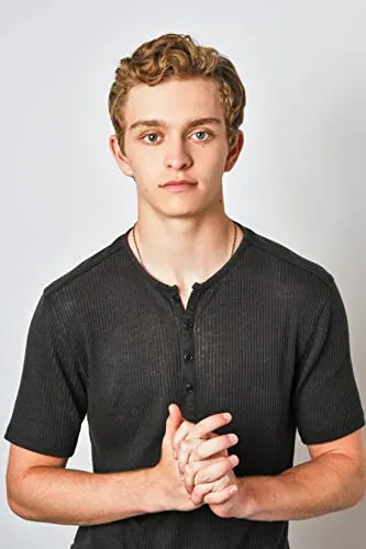 Gavin Lewis