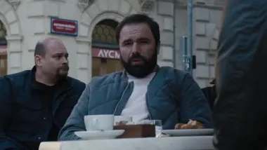 E7.Trying to Grab Smoke