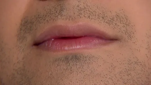 E1054