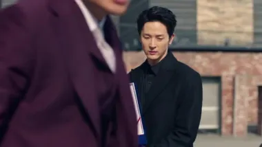 E4.Father Lee's Death