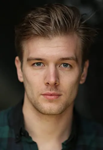 Oliver Mott