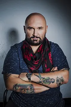 Patryk Vega