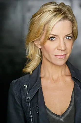 Lindsey Hutchison