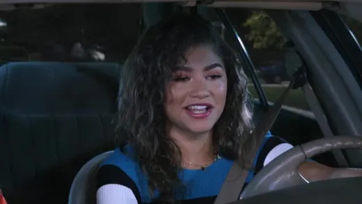 E19.Cassandra Undercover