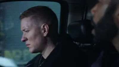E10