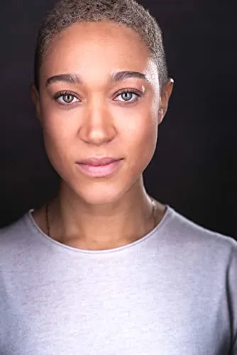 Chloe Freeman