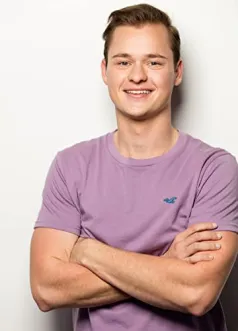 Cooper Tomlinson