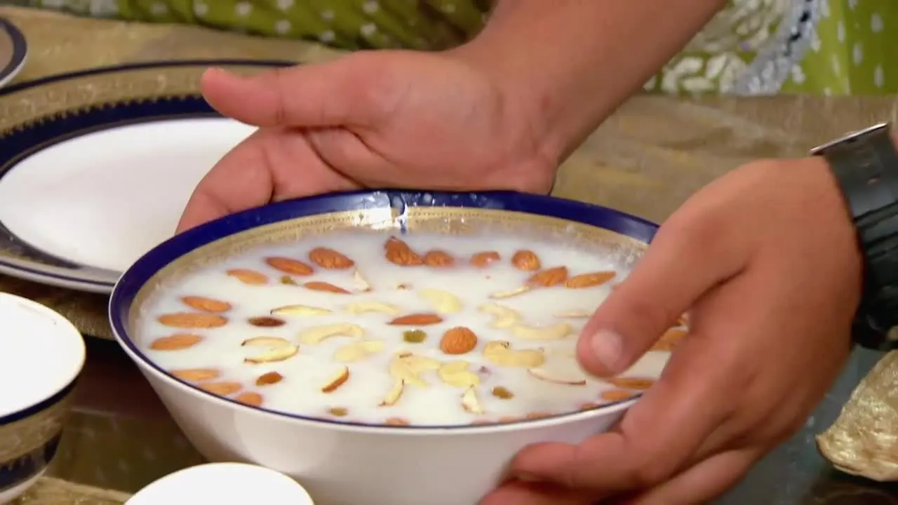 E900