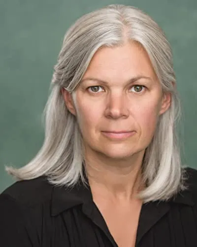 Caroline Oakes