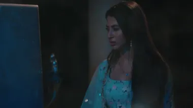 E49