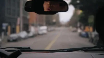 E8