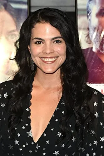 Silvia Tovar