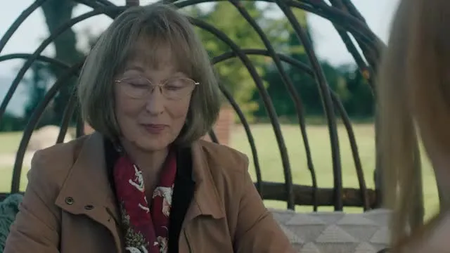 E4.She Knows