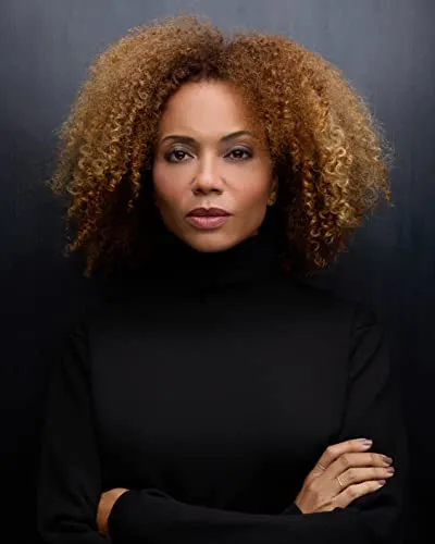 Sundra Oakley
