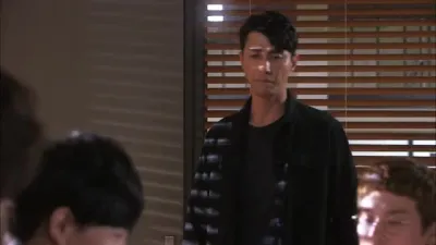 E12.Episode #1.12