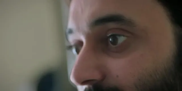 E2