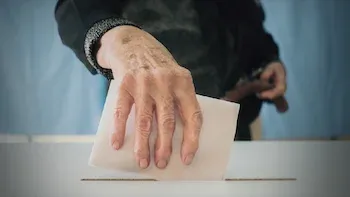 E4.Dictators, Murderers & Thieves