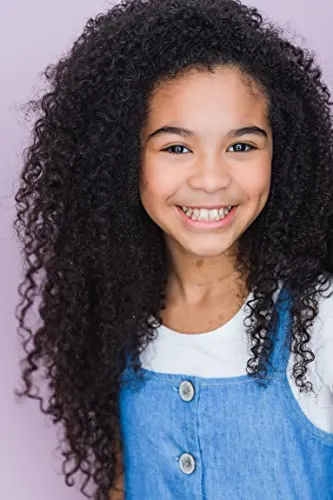 Mia Fowler