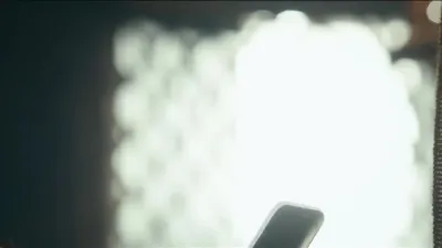 E983