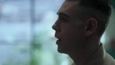 E2