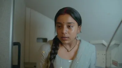 E242