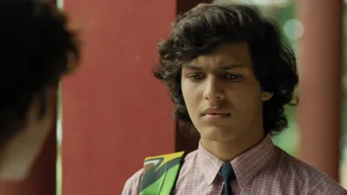 E28